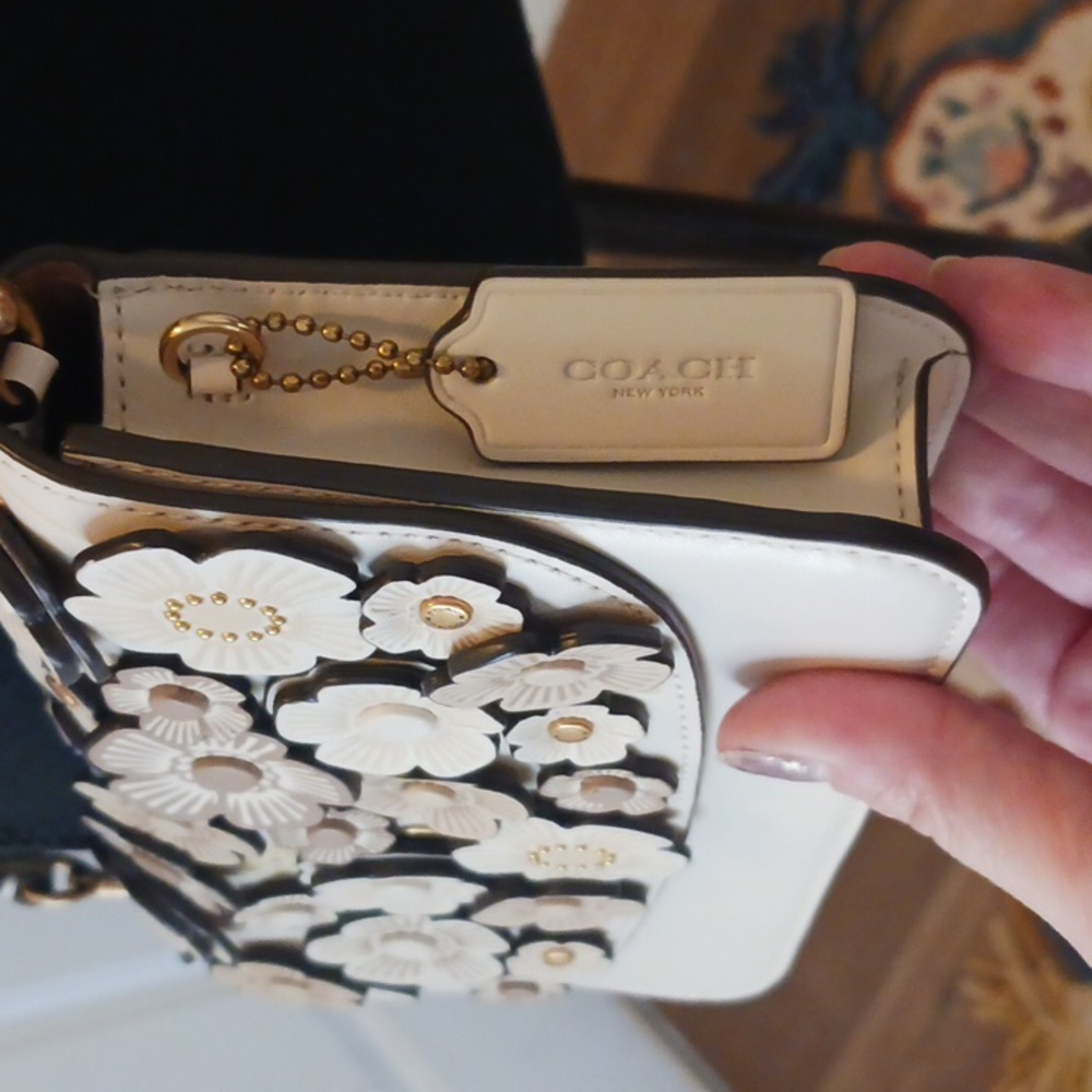 Coach Hayden Cream Tea Rose Crossbody Bag - Picture 3 of 16